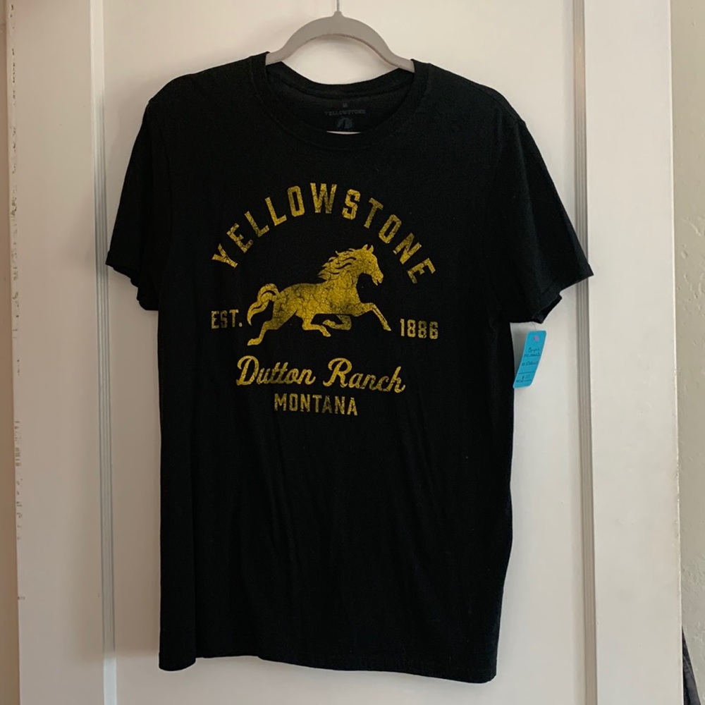 Vintage Yellowstone black tee
